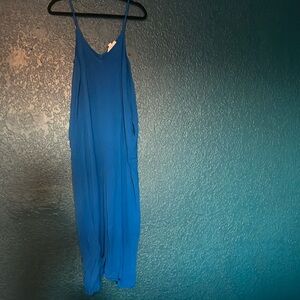 Really pretty blue maxi gauze dress with pockets